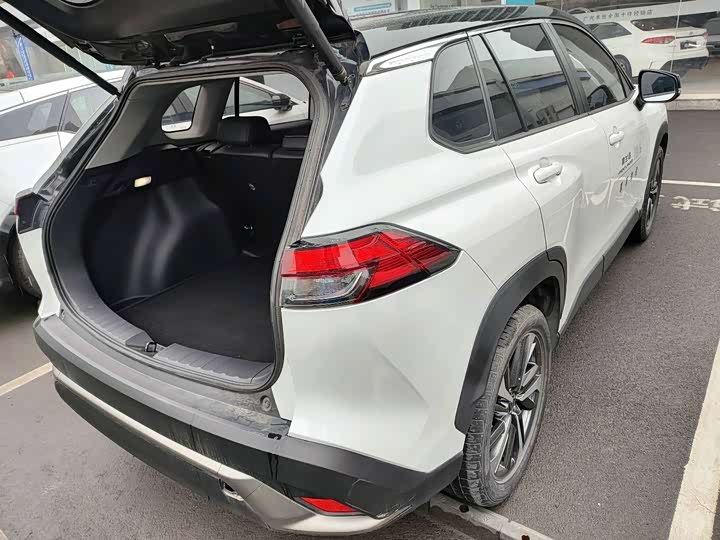 Фото 9 - Toyota Frontlander