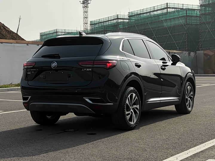 Фото 8 - Buick Envision Plus