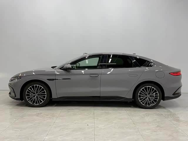 Фото 3 - BYD Han