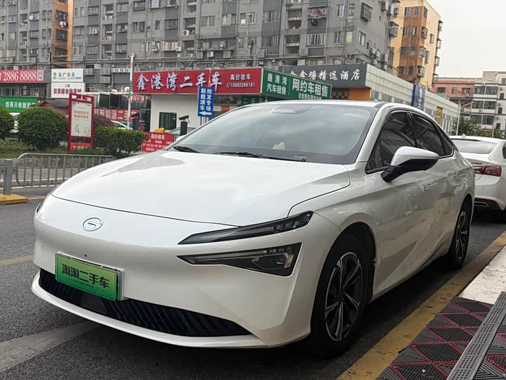 Фото 2 - GAC Aion S Max