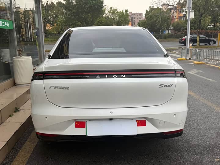 Фото 8 - GAC Aion S Max