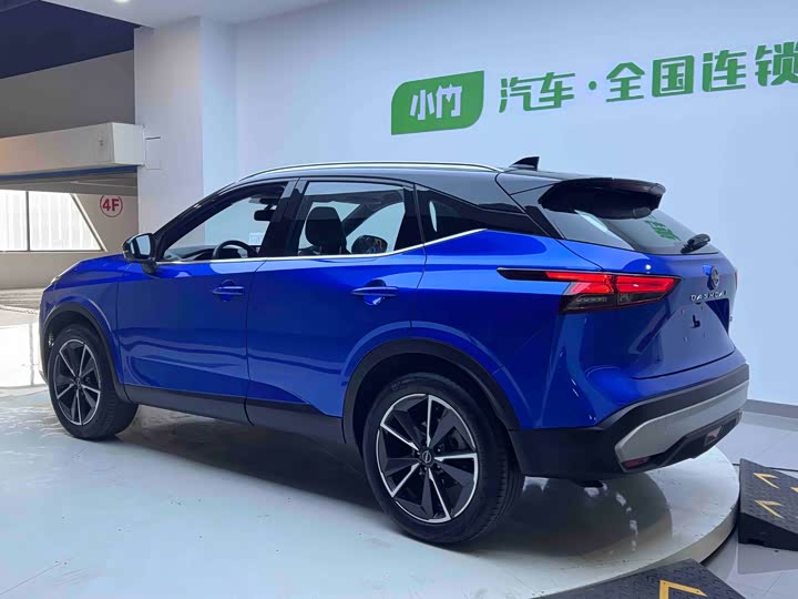 Фото 4 - Nissan Qashqai