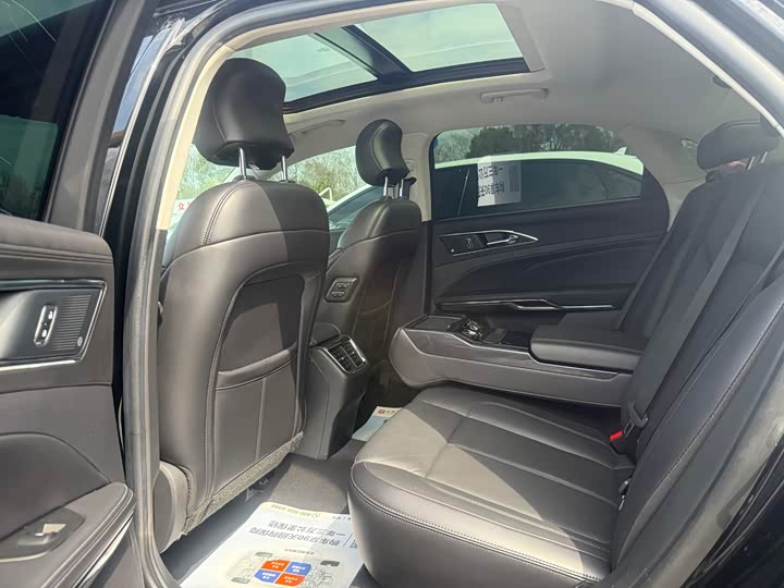 Фото 5 - Ford Taurus