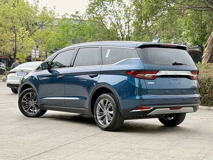 Фото 6 - Geely Jiaji