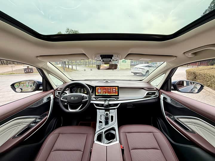 Фото 8 - Geely Jiaji