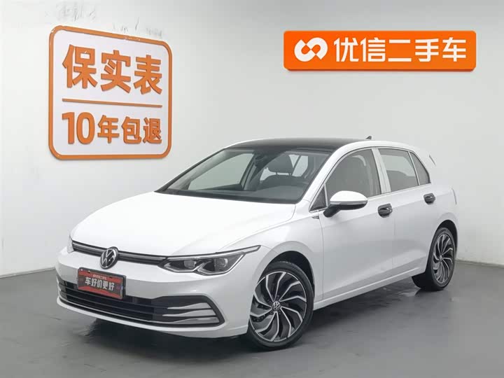 Фото 1 - Volkswagen Golf