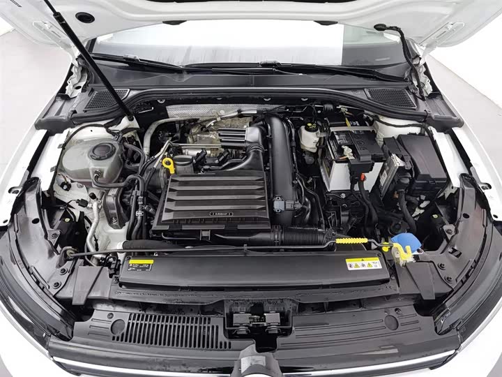 Фото 6 - Volkswagen Golf