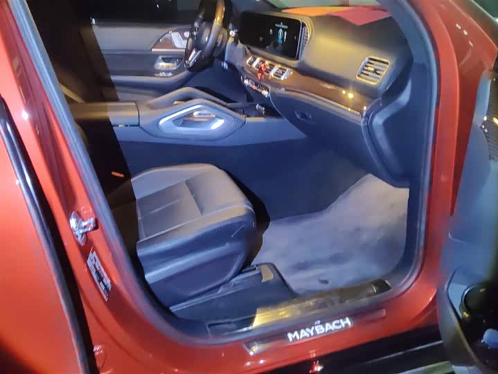 Фото 8 - Mercedes-Benz Maybach GLS