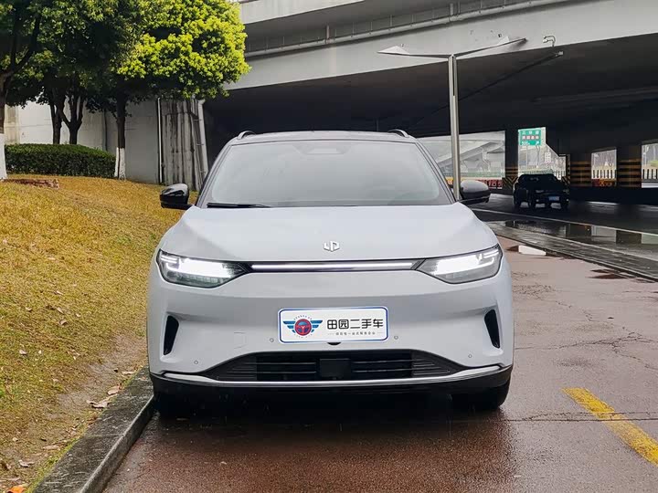 Фото 2 - Leapmotor C11