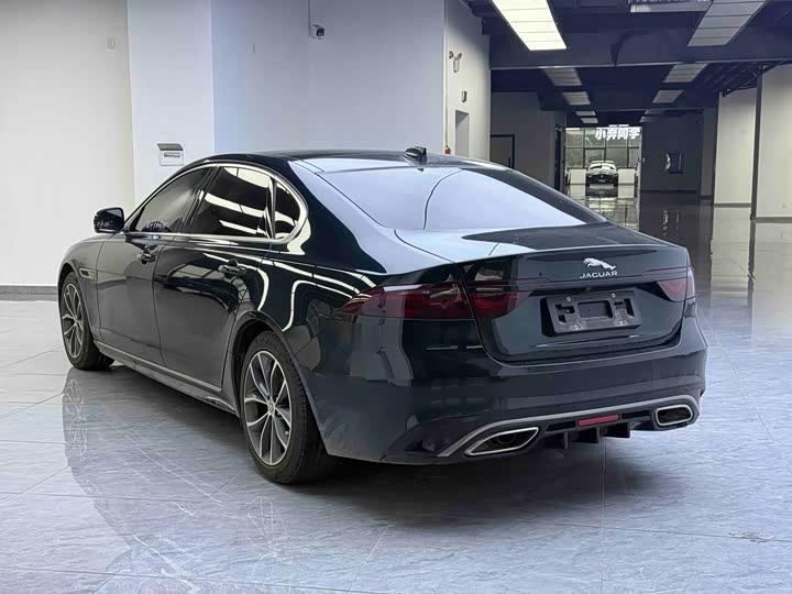 Фото 5 - Jaguar XF L