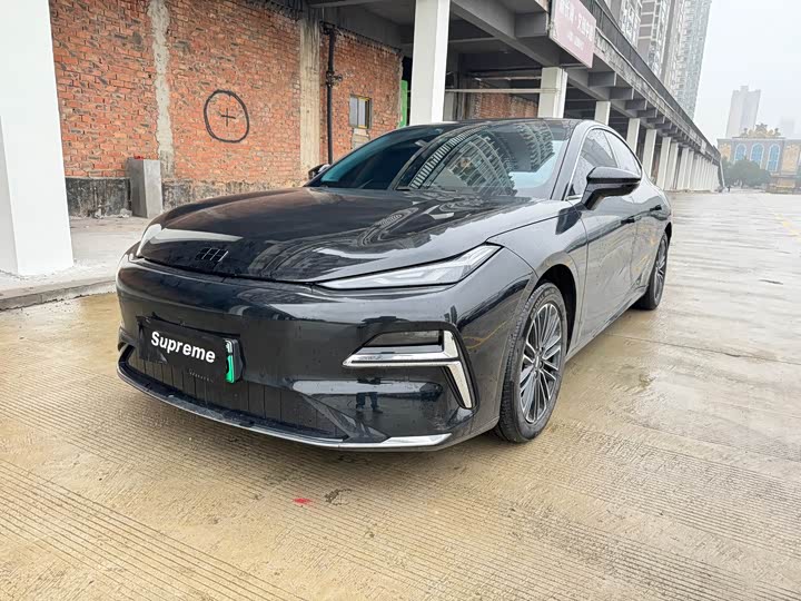 Фото 1 - Geely Galaxy Starshine 8 EM-i