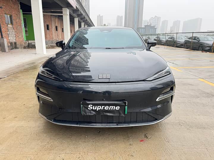 Фото 2 - Geely Galaxy Starshine 8 EM-i