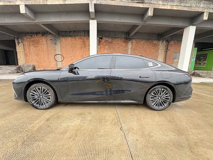 Фото 4 - Geely Galaxy Starshine 8 EM-i