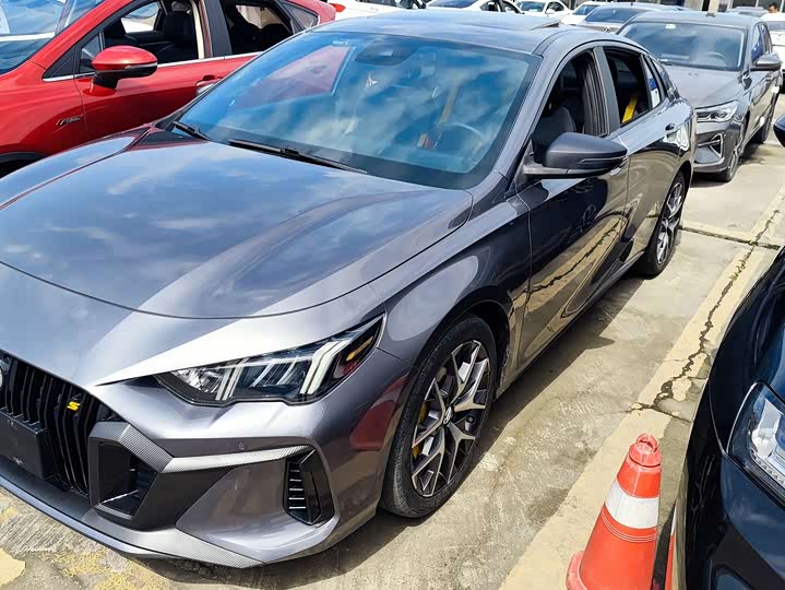 Photo 2 - GAC Trumpchi Empow R