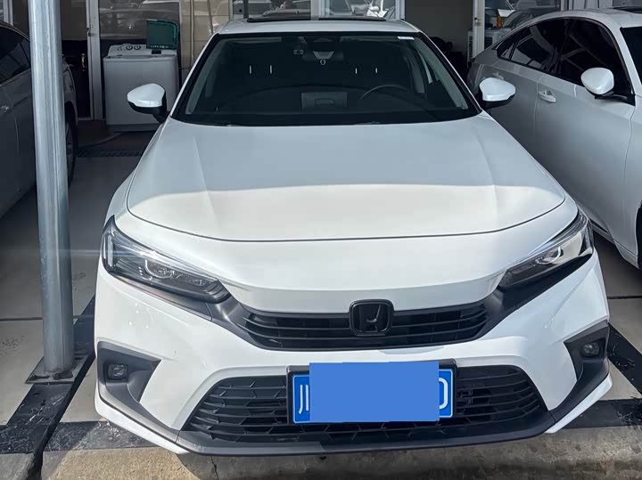 Photo 2 - Honda Civic