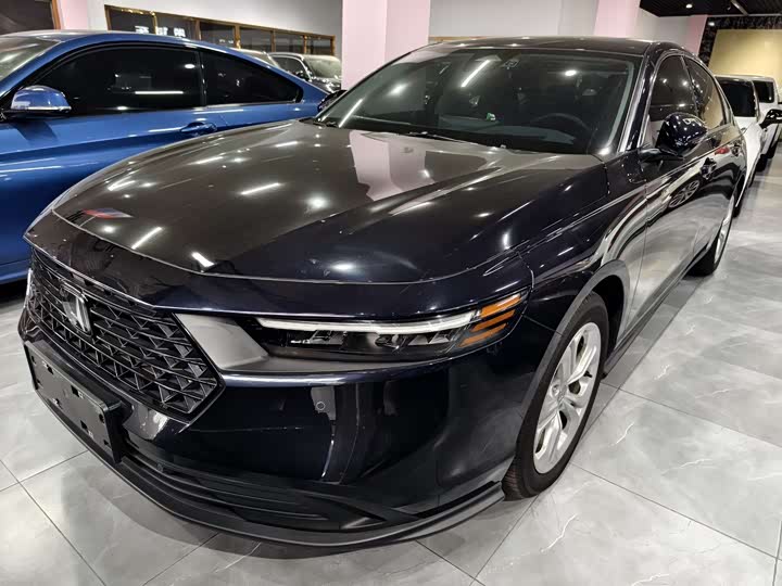 Фото 1 - Honda Accord