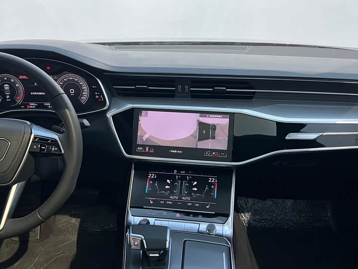 Фото 7 - Audi A6L