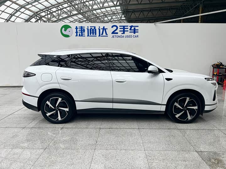 Photo 3 - BYD Sea Lion 06 Hybrid/EV