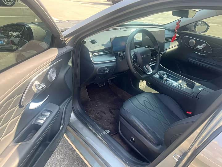 Фото 4 - Chery Arrizo 8 Pro