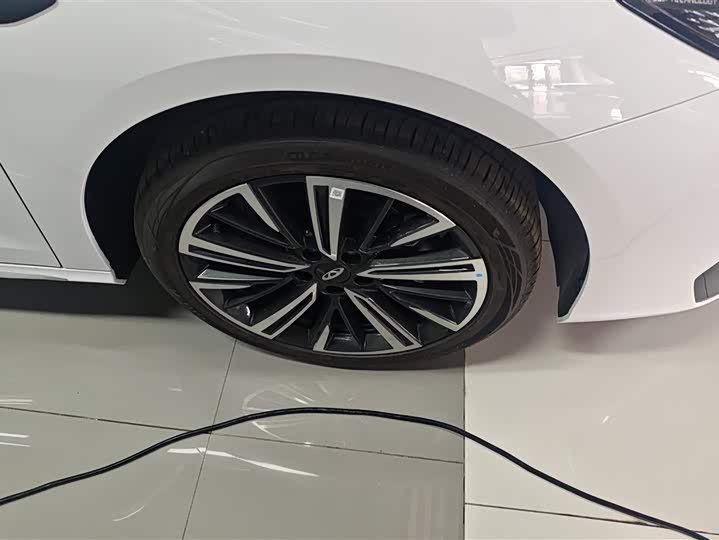 Photo 6 - Chery Arrizo 8