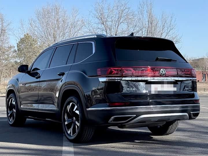 Photo 7 - Volkswagen Teramont Pro