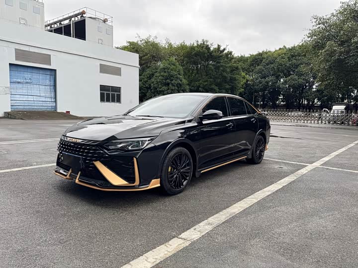 Photo 1 - Dongfeng Aeolus Yixuan Max