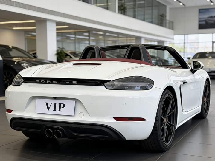 Photo 6 - Porsche 718