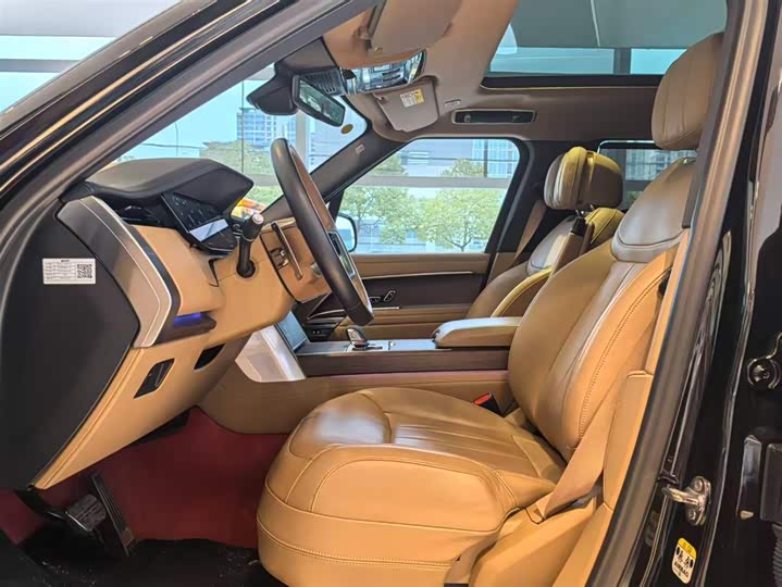 Photo 8 - Land Rover Range Rover