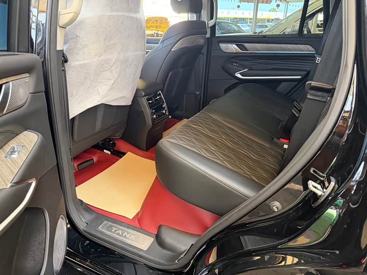 Фото 6 - Tank 500 Hybrid