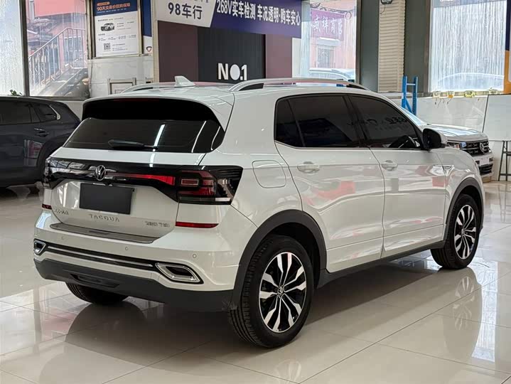 Фото 4 - Volkswagen Tacqua