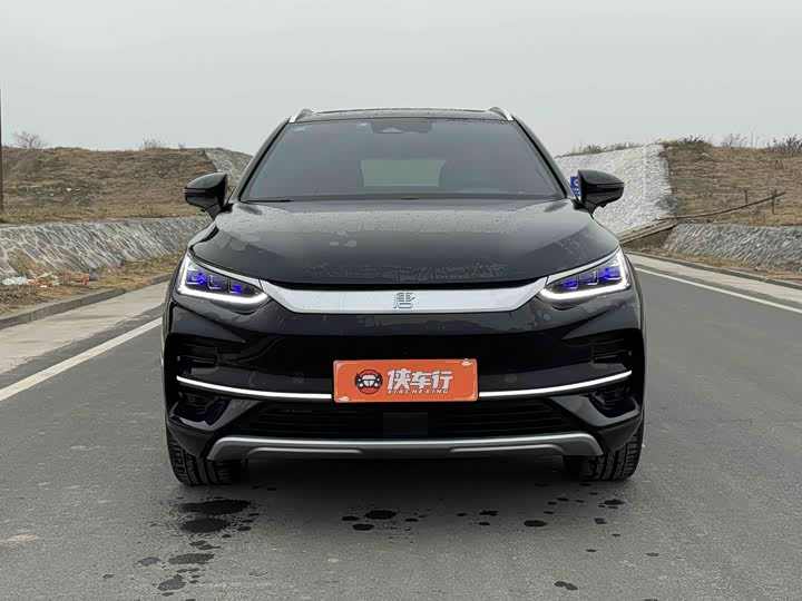 Фото 2 - BYD Tang Hybrid/EV