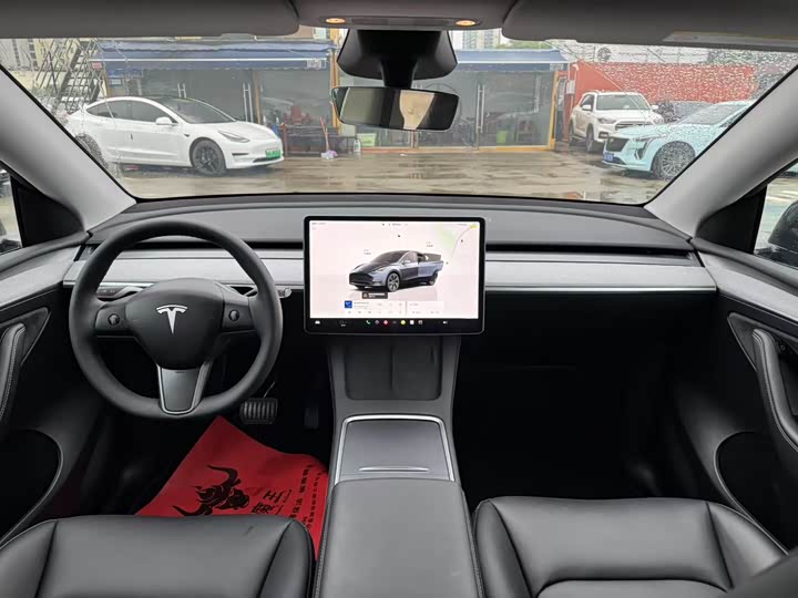Фото 5 - Tesla Model Y