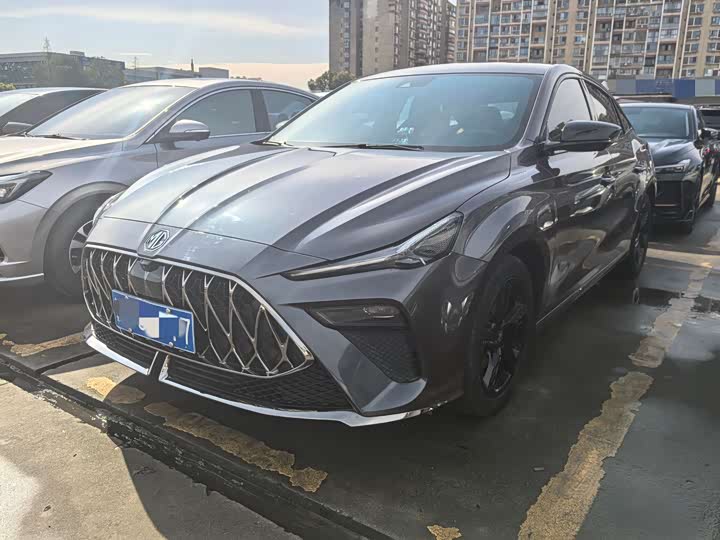 Фото 1 - MG Motor 5 Scorpio