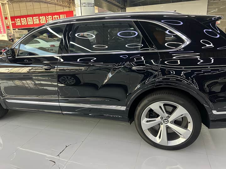 Фото 6 - Bentley Bentayga