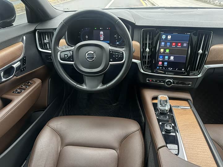 Фото 7 - Volvo S90