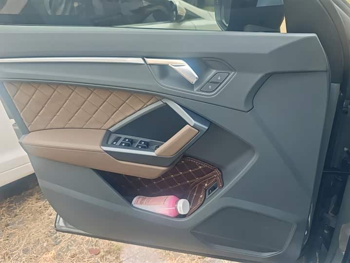 Фото 7 - Audi Q3