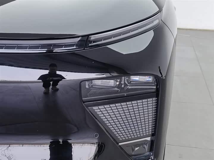 Фото 7 - Exeed Sterra ET