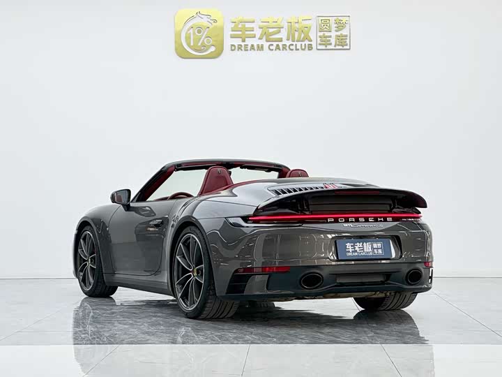 Фото 6 - Porsche 911