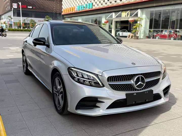 Фото 1 - Mercedes-Benz C-Class