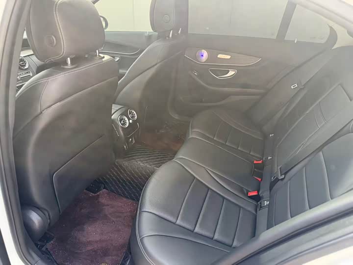 Фото 6 - Mercedes-Benz C-Class