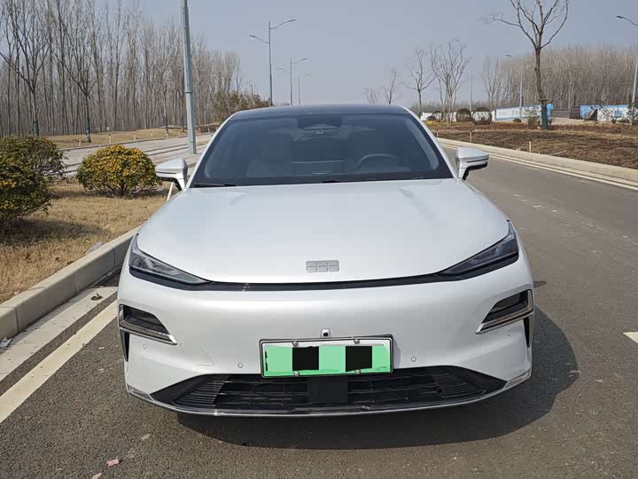 Photo 2 - Geely Galaxy Starshine 8 EM-i