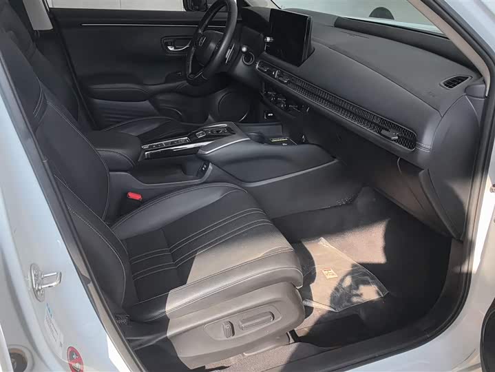 Photo 8 - Honda HR-V