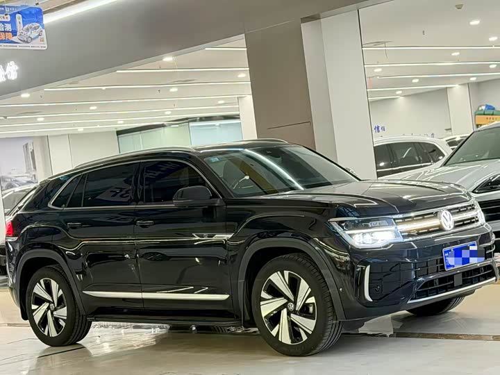 Photo 3 - Volkswagen Teramont Pro