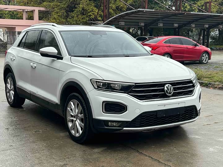 Фото 3 - Volkswagen T-Roc