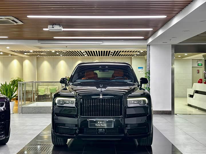 Photo 2 - Rolls-Royce Cullinan