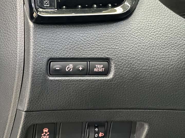 Фото 8 - Nissan Qashqai