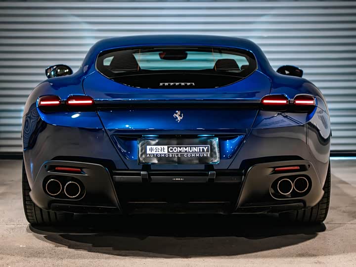 Фото 6 - Ferrari Roma