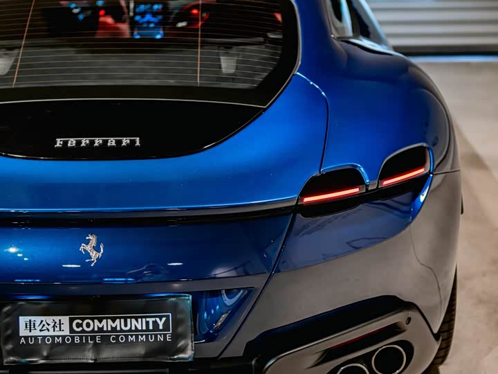 Фото 7 - Ferrari Roma