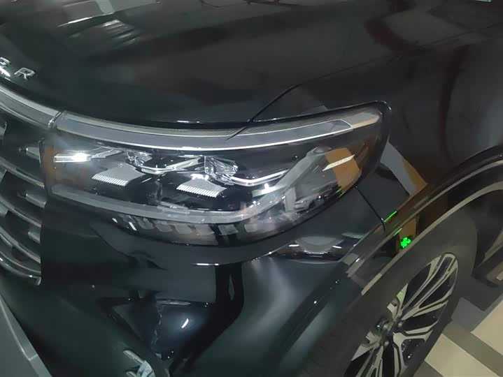 Фото 5 - Ford Explorer