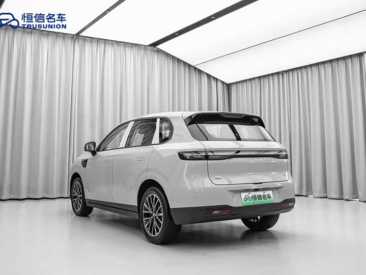 Фото 6 - Leapmotor B10